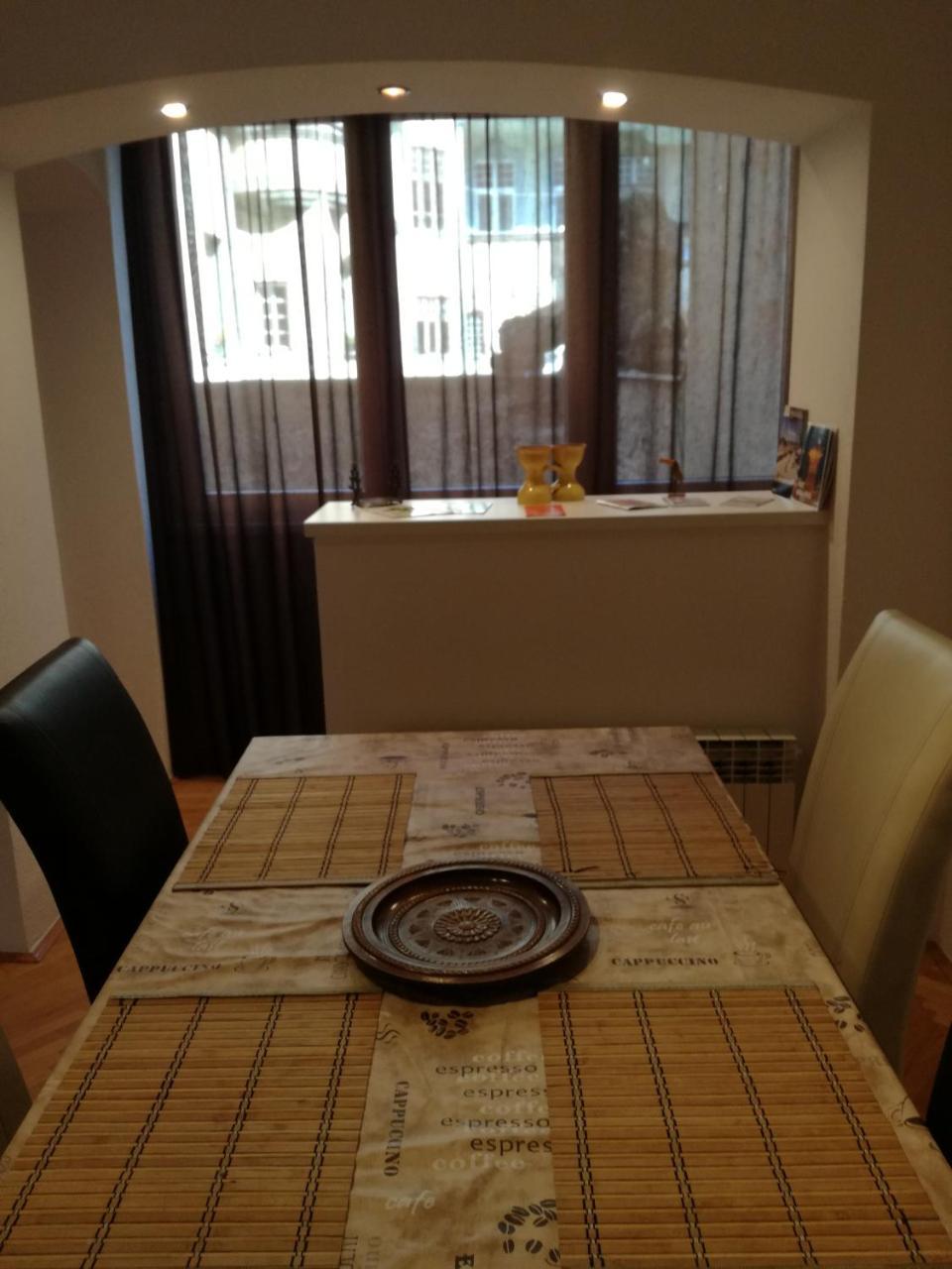 Apartman Ane Сараево Экстерьер фото
